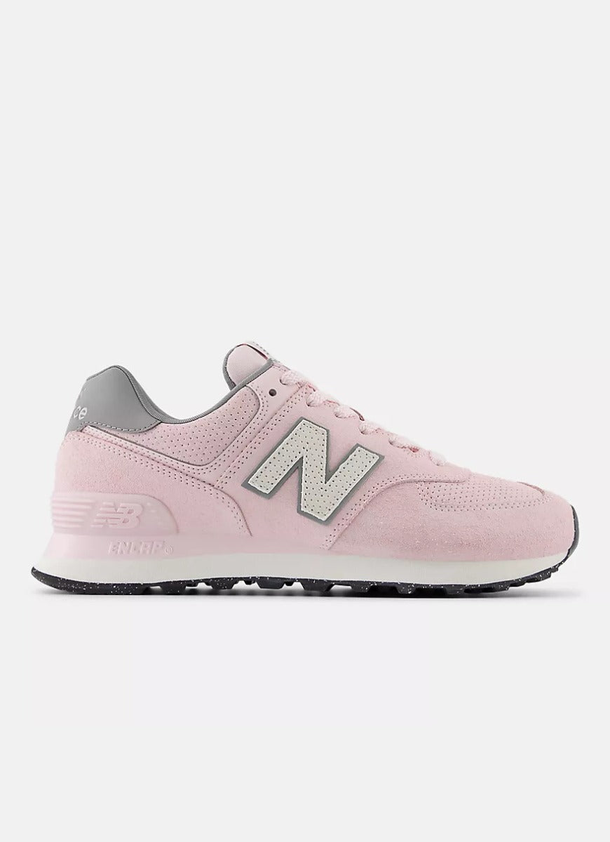 New Balance Women's 574 Sneaker in Rose Sugar