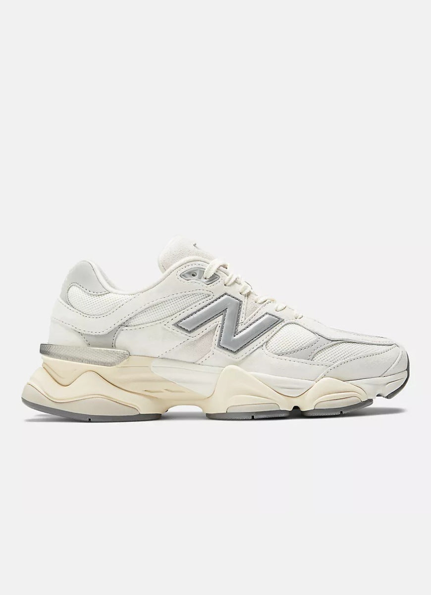 New Balance Women's 9060 Sneaker