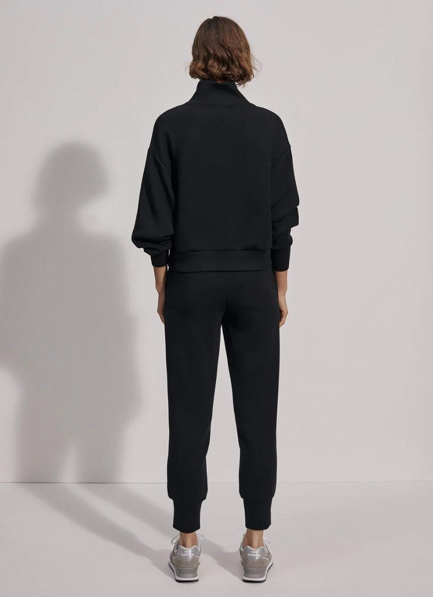 Varley The Slim Cuff Pant 25” in Black Full Back View