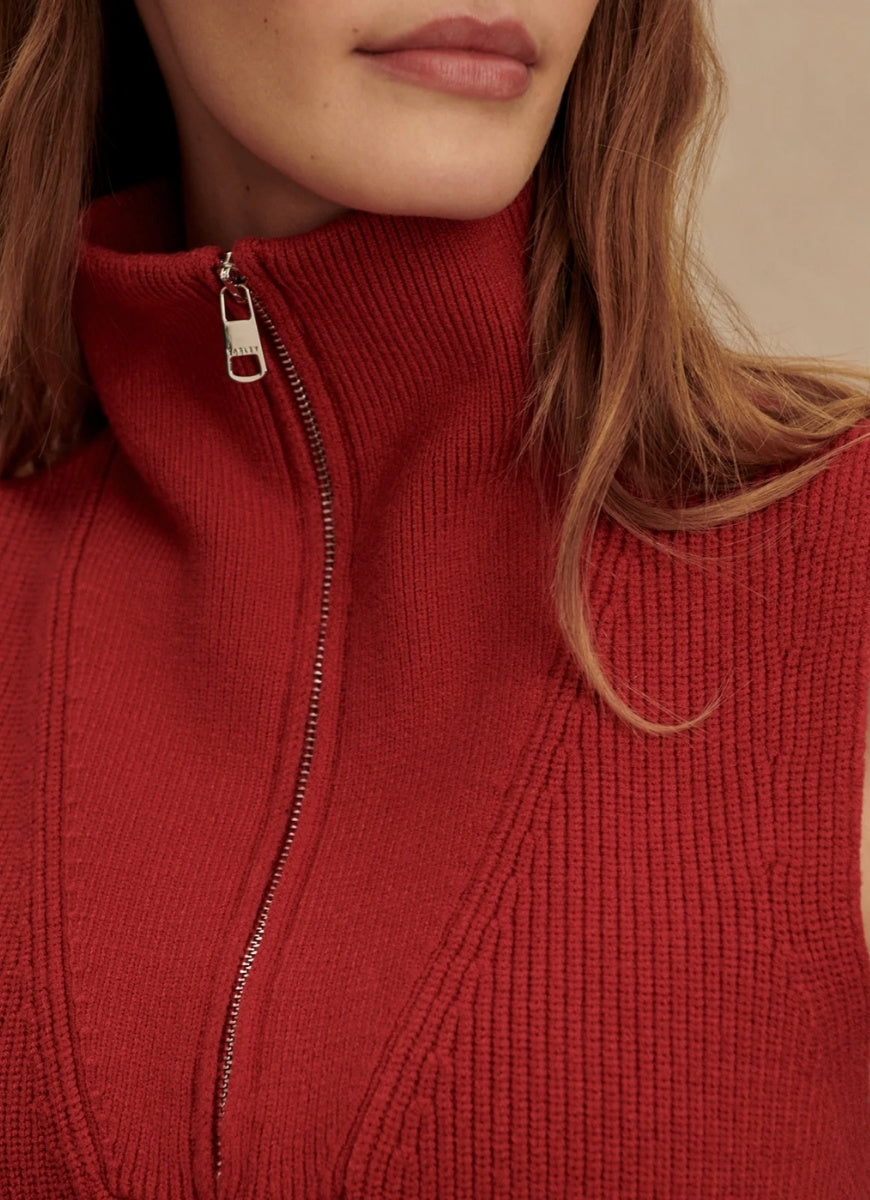 Varley Amina Half Zip Knit in Lava Falls Close Up View of Zipper