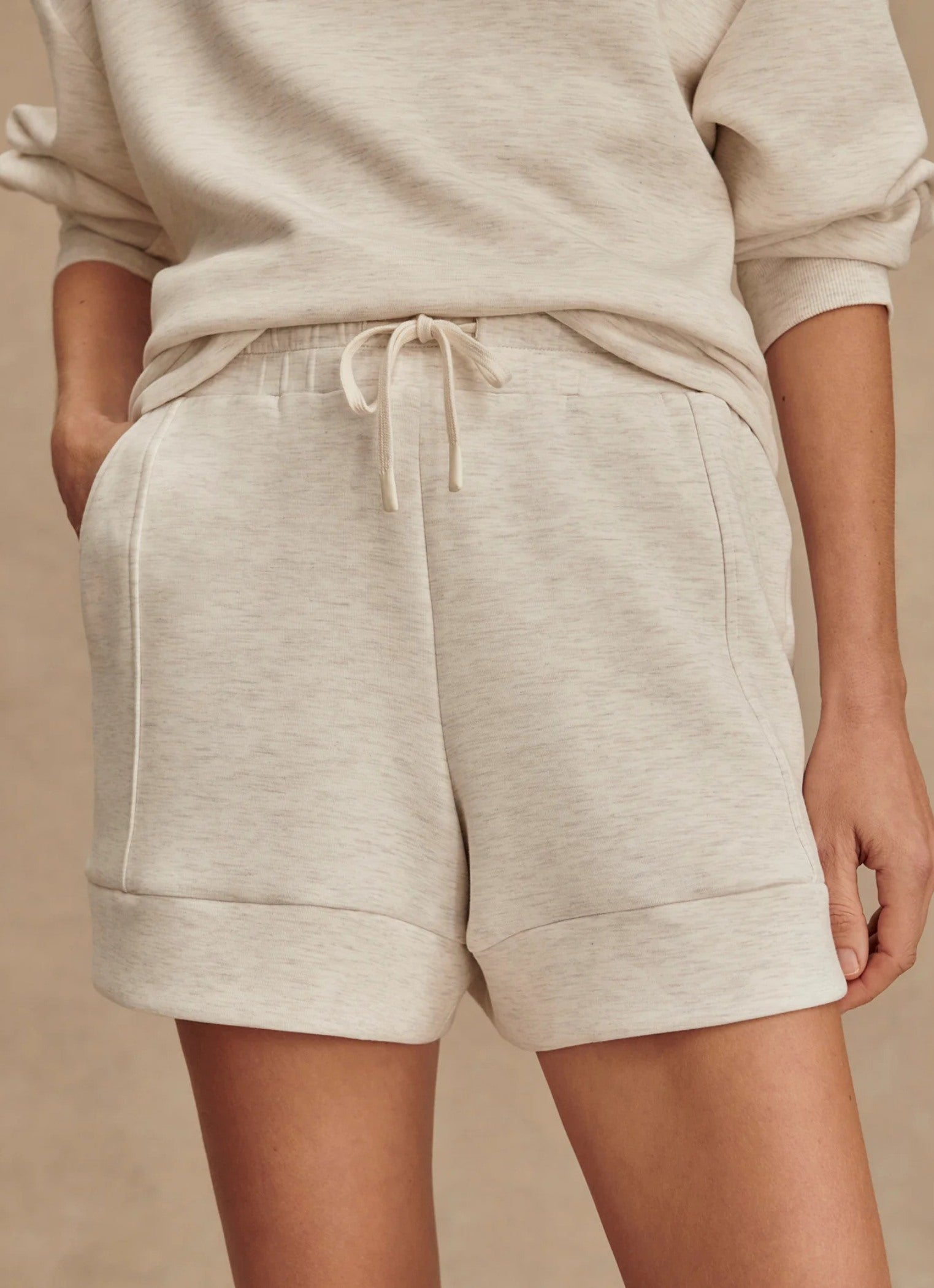 Varley Atrium High Rise Short 4.5” in Ivory Marl