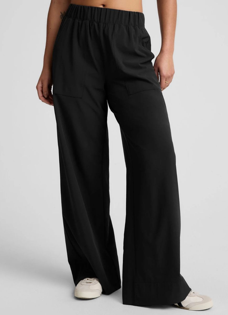Beyond Yoga Easy Wide Leg Pant in True Black