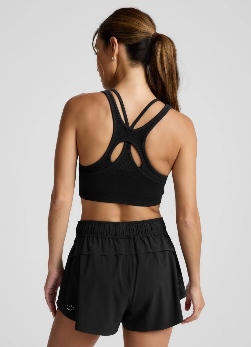 Beyond Yoga Seamless Moves Layered Sports Bra in Black