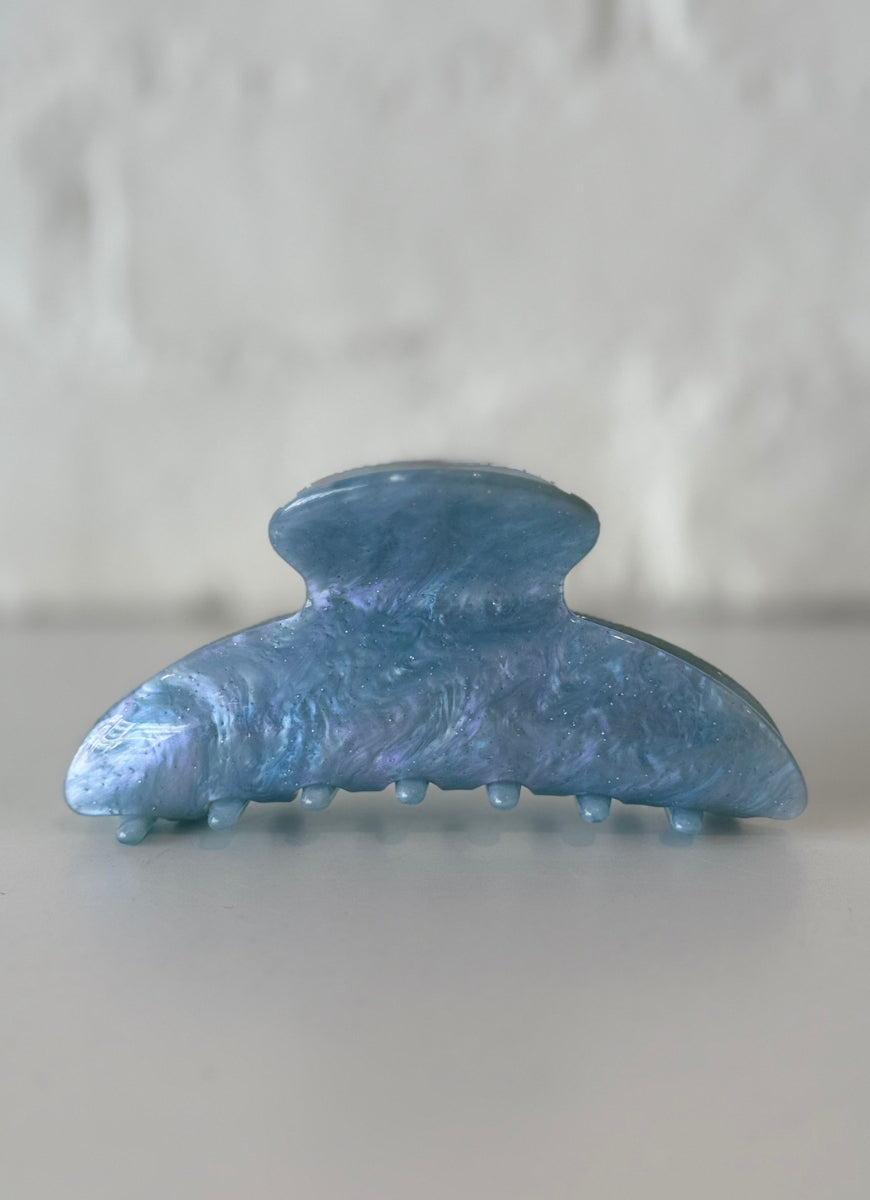 Claw Hair Clip in Blue Sugar