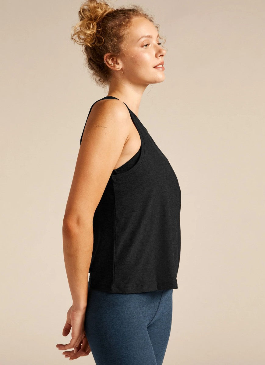 Beyond Yoga Featherweight Rebalance Tank in Darkest Night Side View