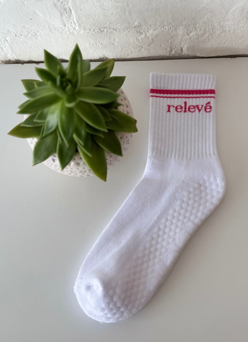 relevé Grip Socks in White with Pink Logo