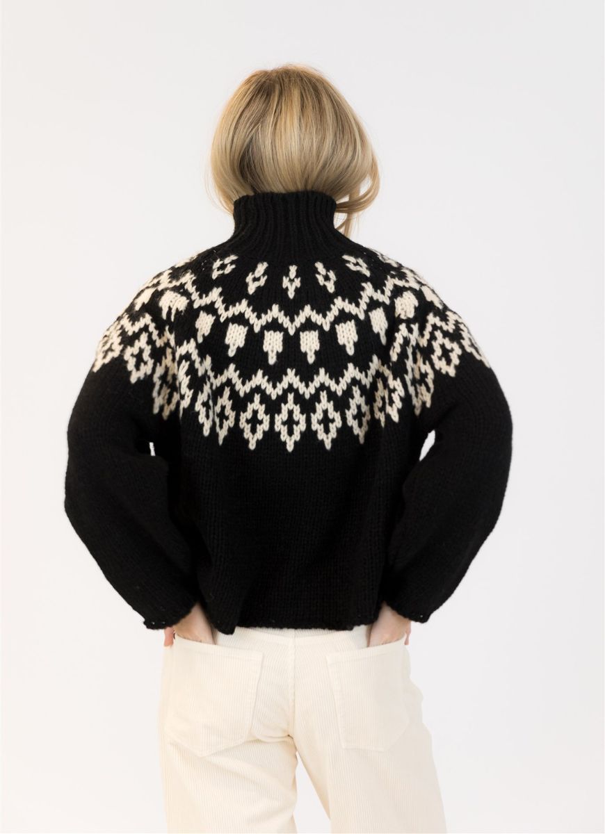 Lyla + Luxe Aggie Fairisle Crewneck Pullover Sweater in Black/White Back View
