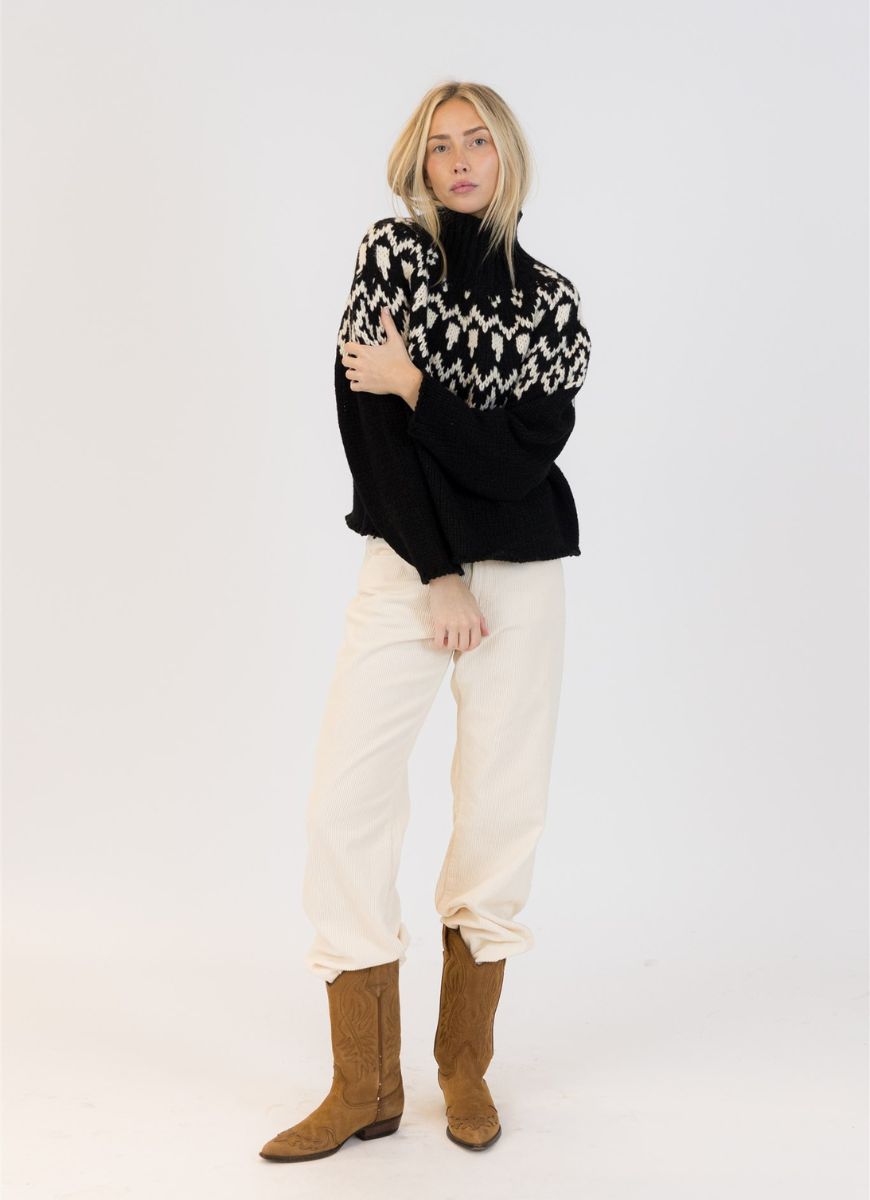 Lyla + Luxe Aggie Fairisle Crewneck Pullover Sweater in Black/White Full Length Front View