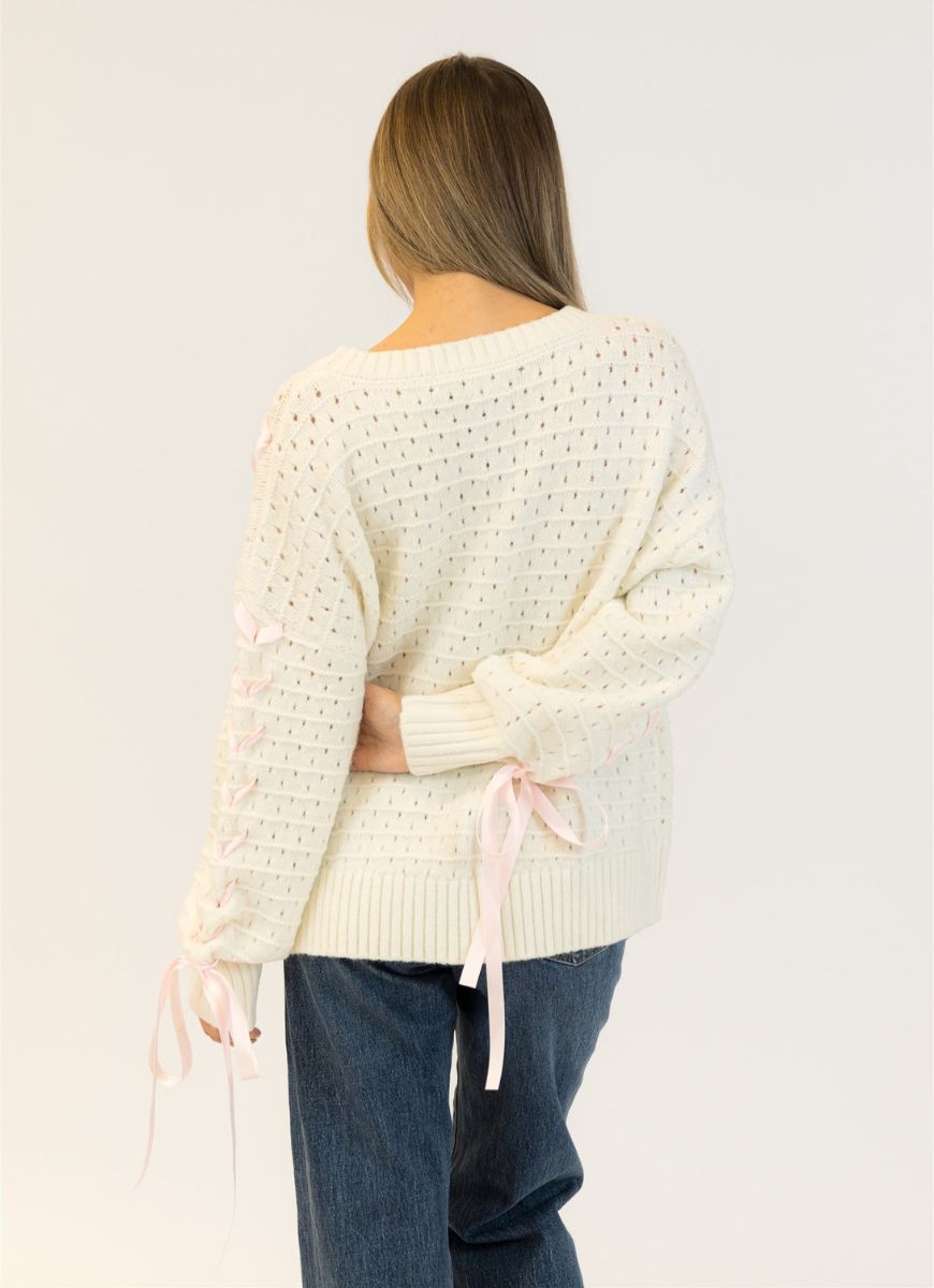 Lyla + Luxe Lydia Crewneck Pullover Sweater in White/Pink Ribbon Back View