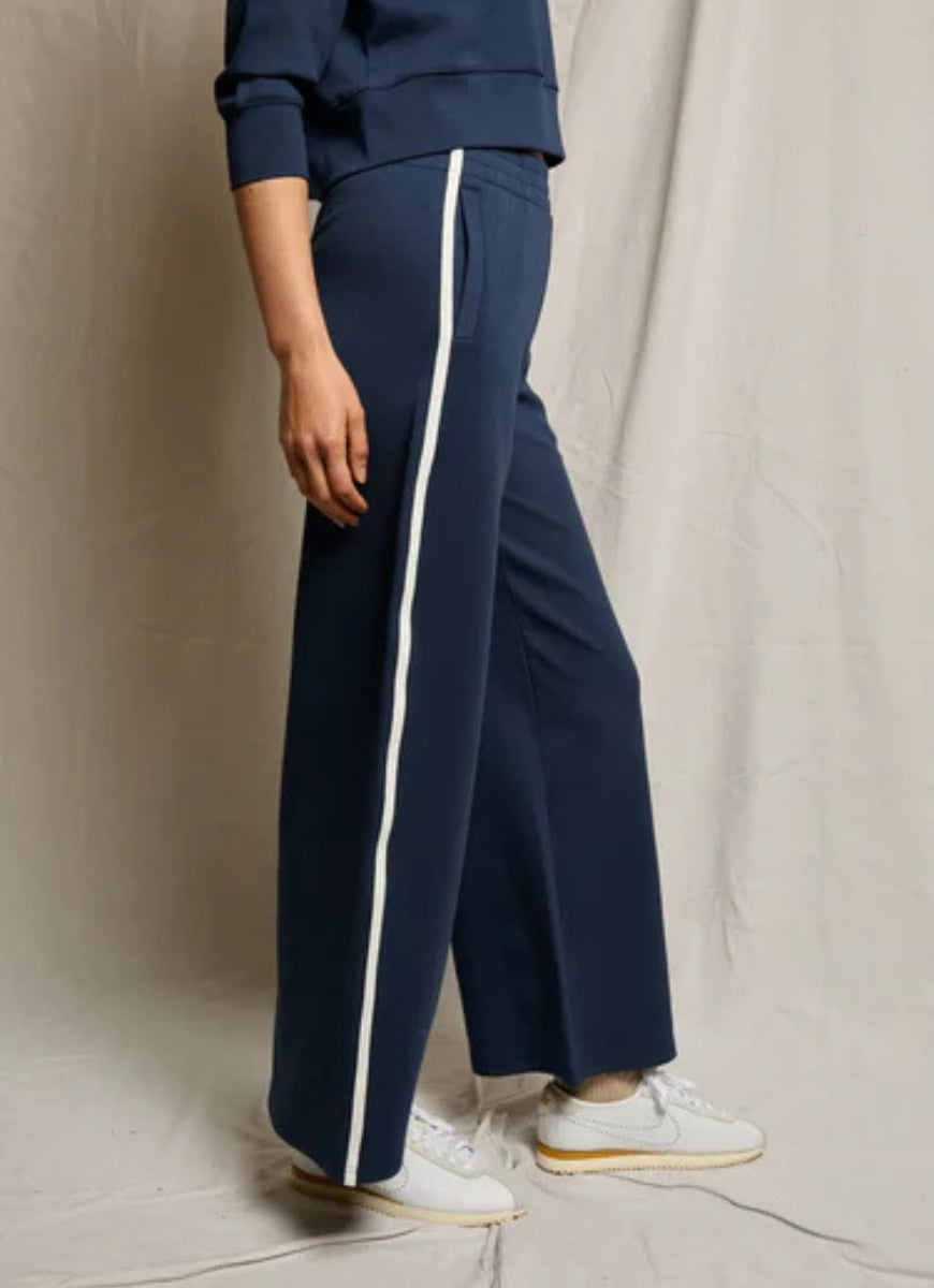 perfectwhitetee Mikos Wide Leg Pants in Navy Side View
