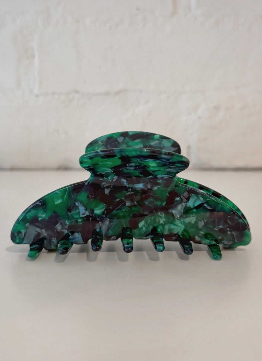 Claw Hair Clip in Clover Green