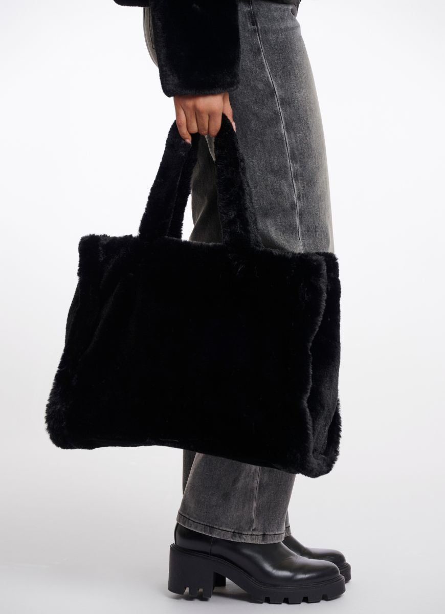 Rino & Pelle Daan Shopper Bag in Black