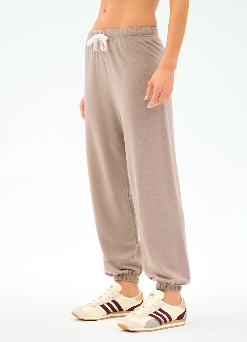 Splits59 Andie Oversized Fleece Sweatpant in Latte Angled Side View