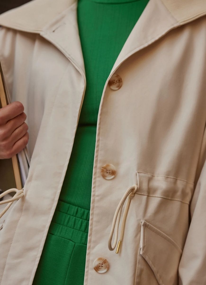 Varley Beckton Utility Jacket in Birch Close Up Front View With Buttons Undone