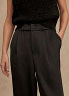 Varley Bryden 2.0 Wide Leg Pant 29.5” in Black Front View