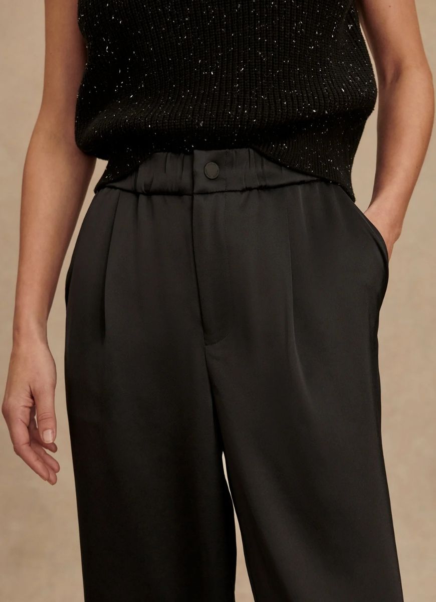 Varley Bryden 2.0 Wide Leg Pant 29.5” in Black Front View
