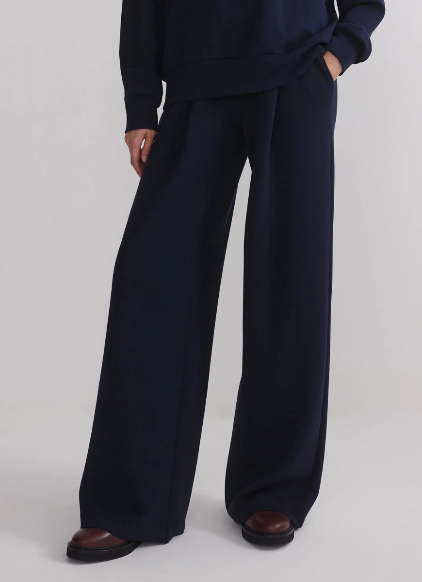 Varley The Extra Wide Leg Pant 29.5" in Navy