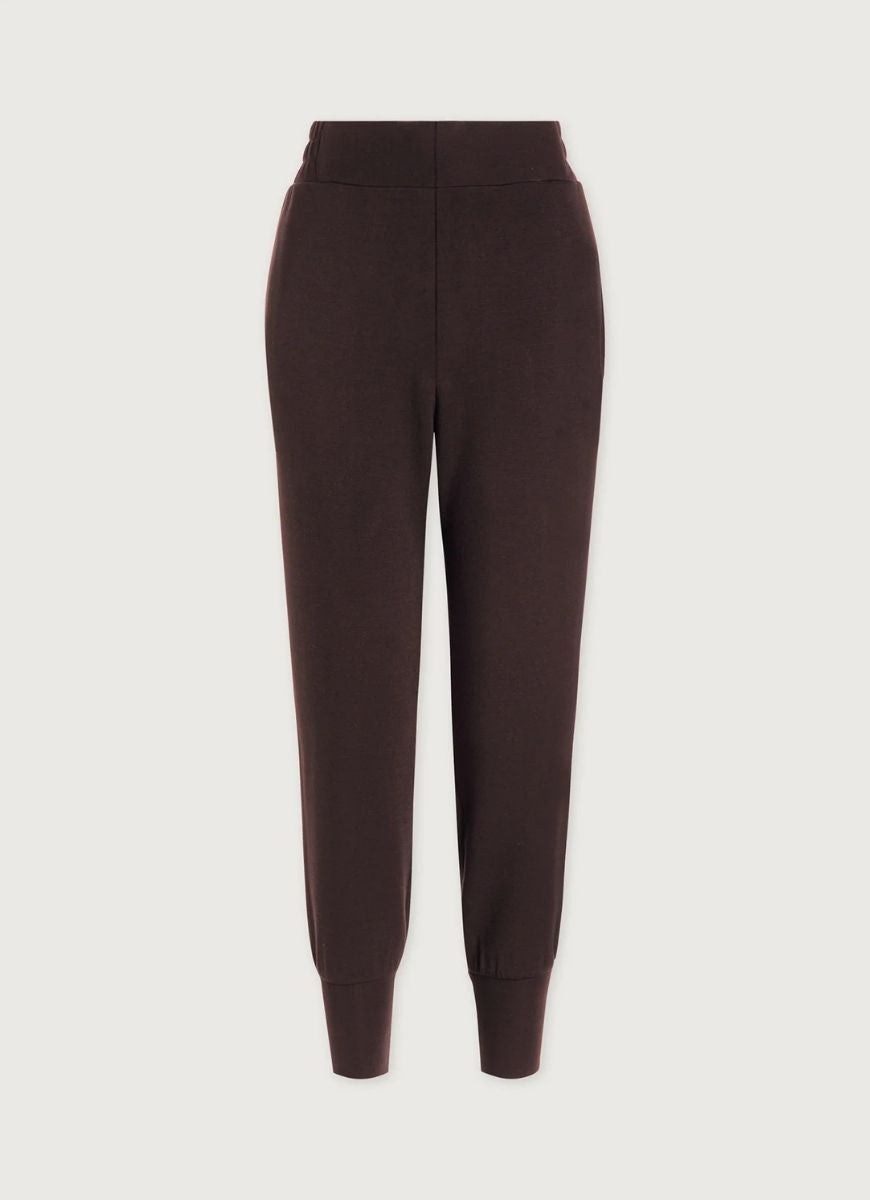 Varley The Slim Cuff Pant 27.5” in Coffee Bean Product Shot View