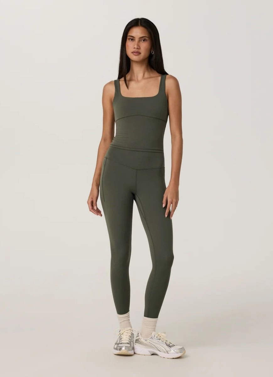 Vuori AllTheForm Support Tank Top in Army