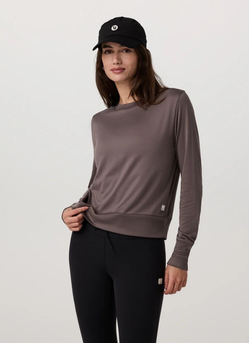 Vuori Women's Daydream Long-Sleeve Crew in Huckleberry