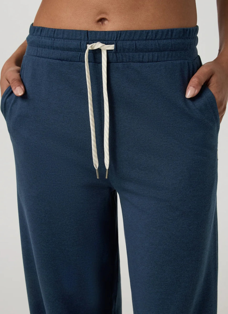 Vuori Halo Essential Wideleg Pant in Blue Coast Heather