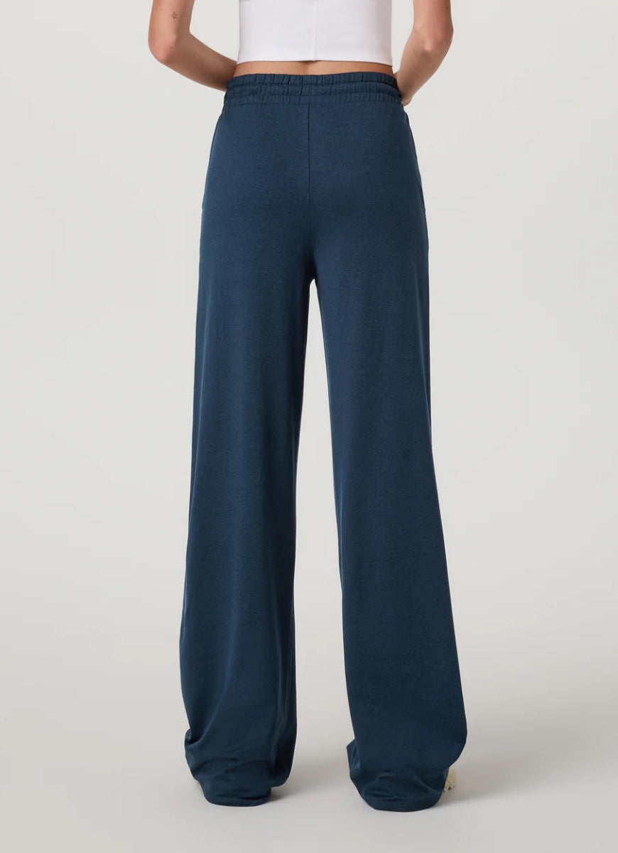 Vuori Halo Essential Wideleg Pant in Blue Coast Heather Back View