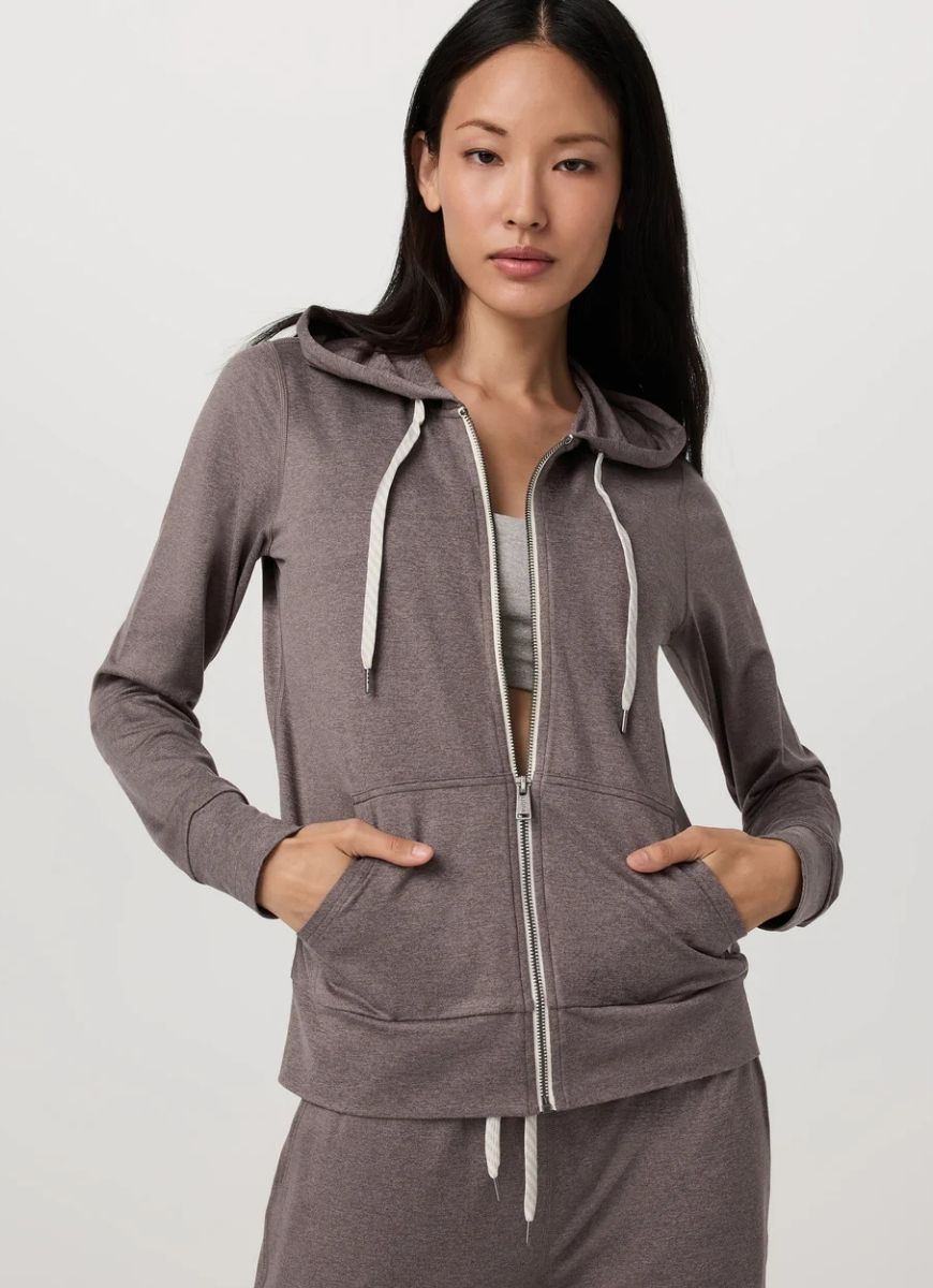 Vuori Women's Halo Performance Hoodie 2.0 in Huckleberry Heather
