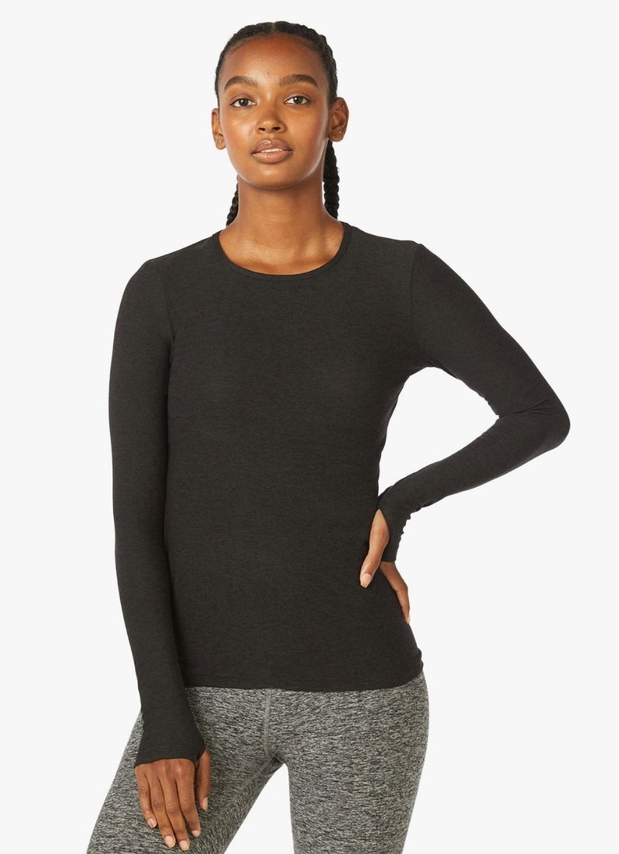Beyond Yoga Women's Featherweight Classic Crew Pullover in Darkest Night