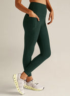 Beyond Yoga Spacedye Out Of Pocket High-Waist Legging in Dark Green