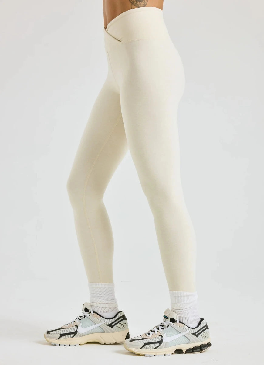 Year of Ours Stretch Veronica Legging in Ivory Side View