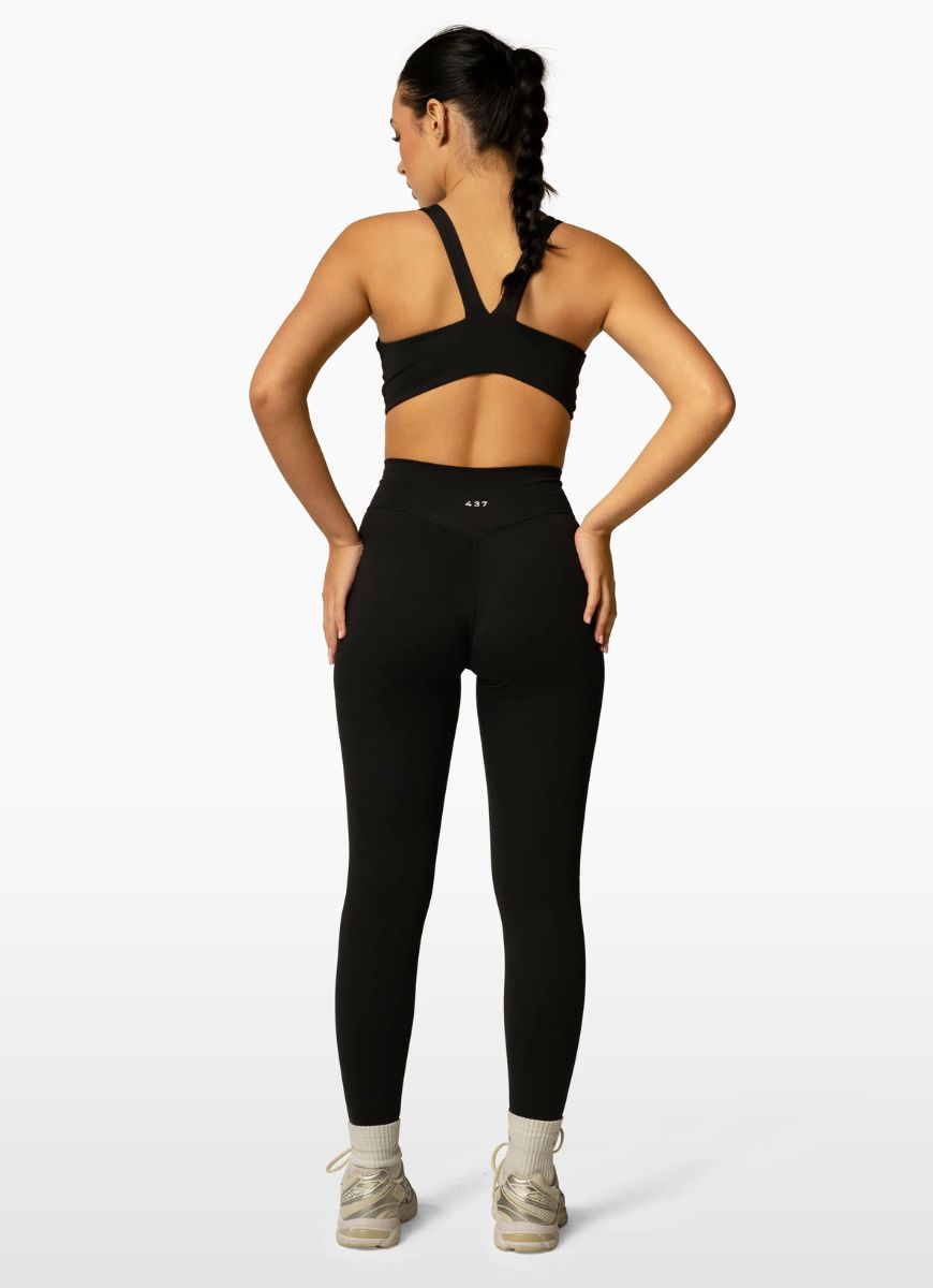 437 The V Legging in Black/Crème Back View