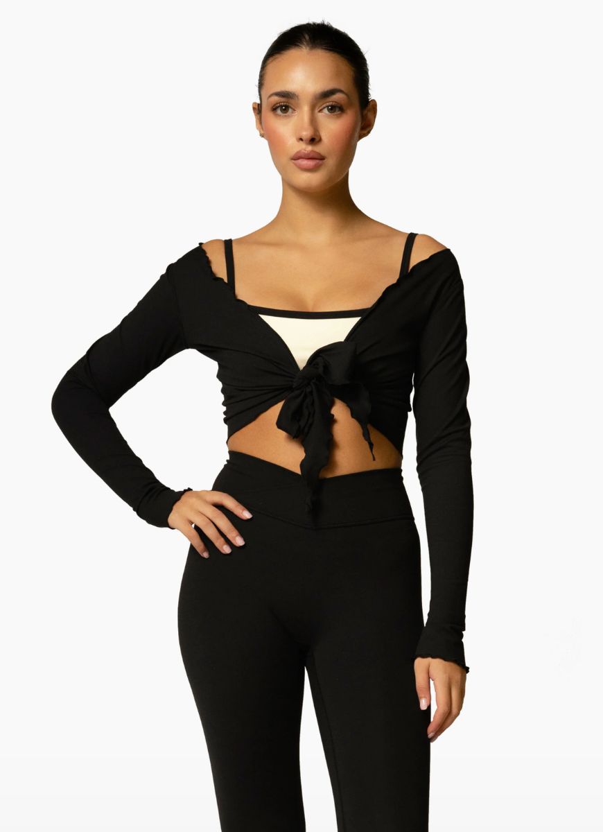 437 The Wrap Top in Black