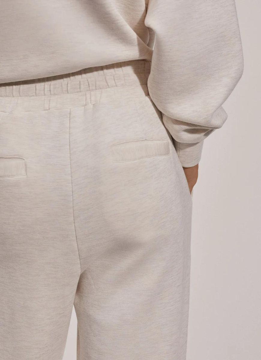 Varley The Relaxed Pant 27.5” in Ivory Marl Close Up View of Back Pocket