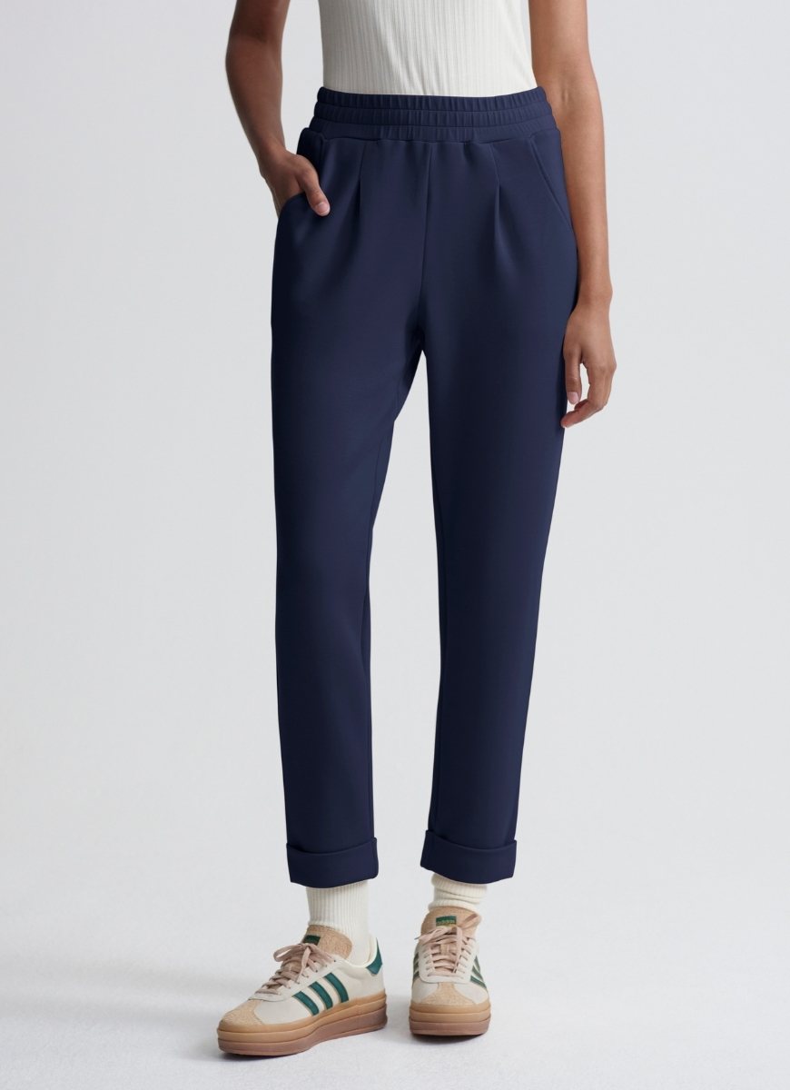 Varley The Rolled Cuff Pant 25” in Navy