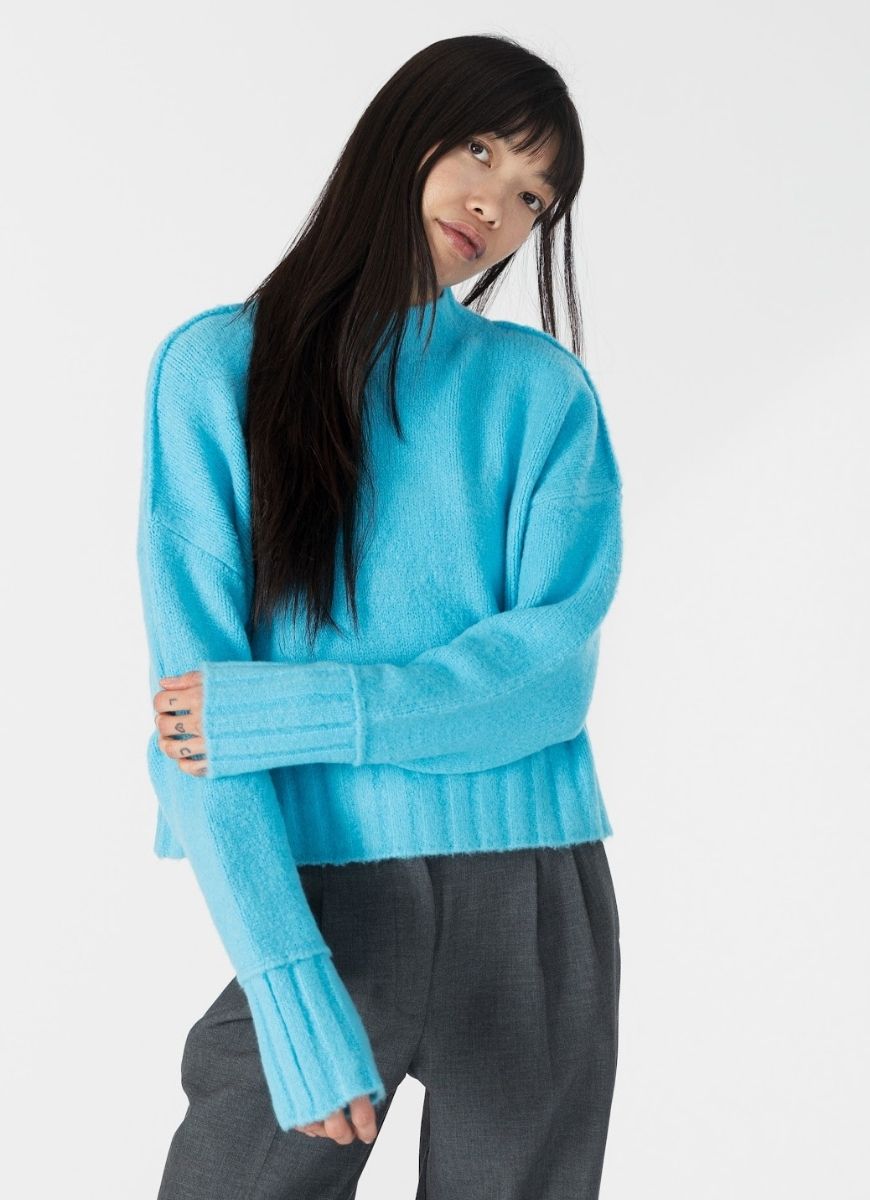 Lyla + Luxe Timmy Sweater in Turquoise