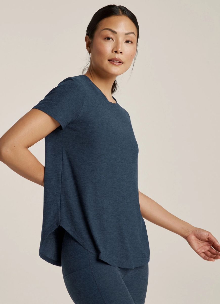 Beyond Yoga Featherweight On The Down Low Tee in Nocturnal Navy Side View
