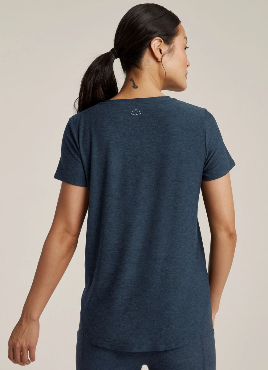 Beyond Yoga Featherweight On The Down Low Tee in Nocturnal Navy Back View