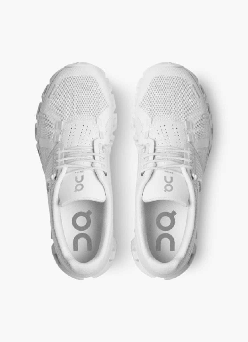 On Cloud 5 Women's Running Shoes in White Top View