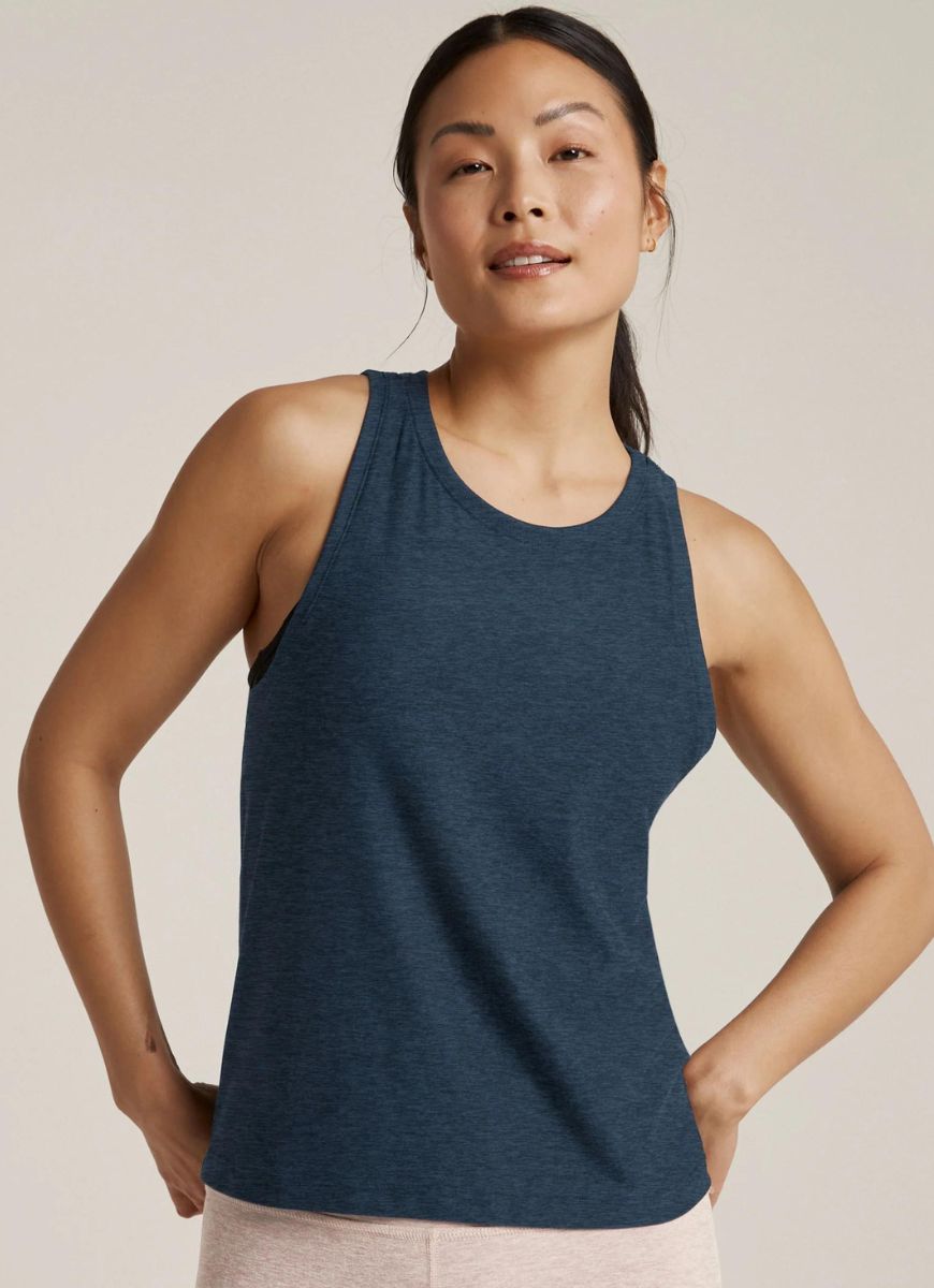 Beyond Yoga Tops for Women, Online Sale up to 50% off