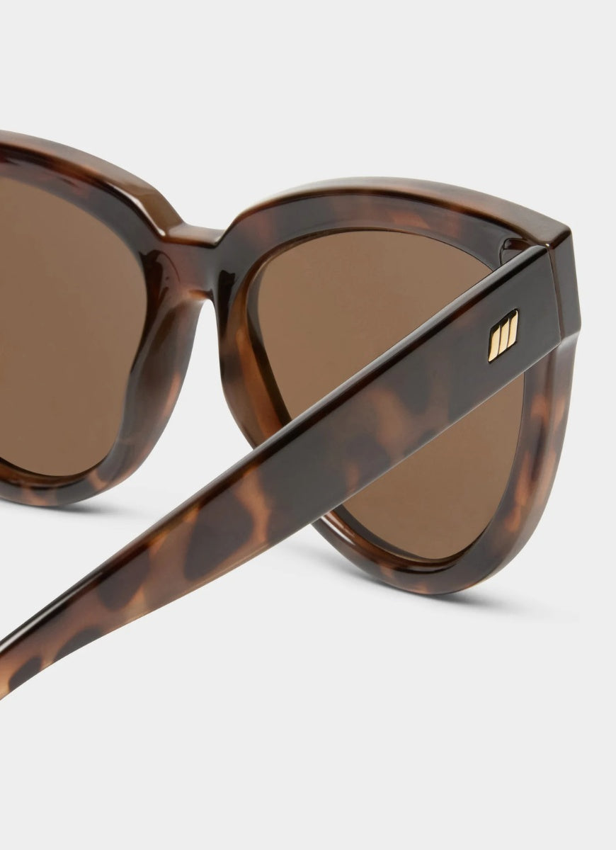 Le Specs Liar Liar Women's Sunglasses in Volcanic Tort Close Up Side View