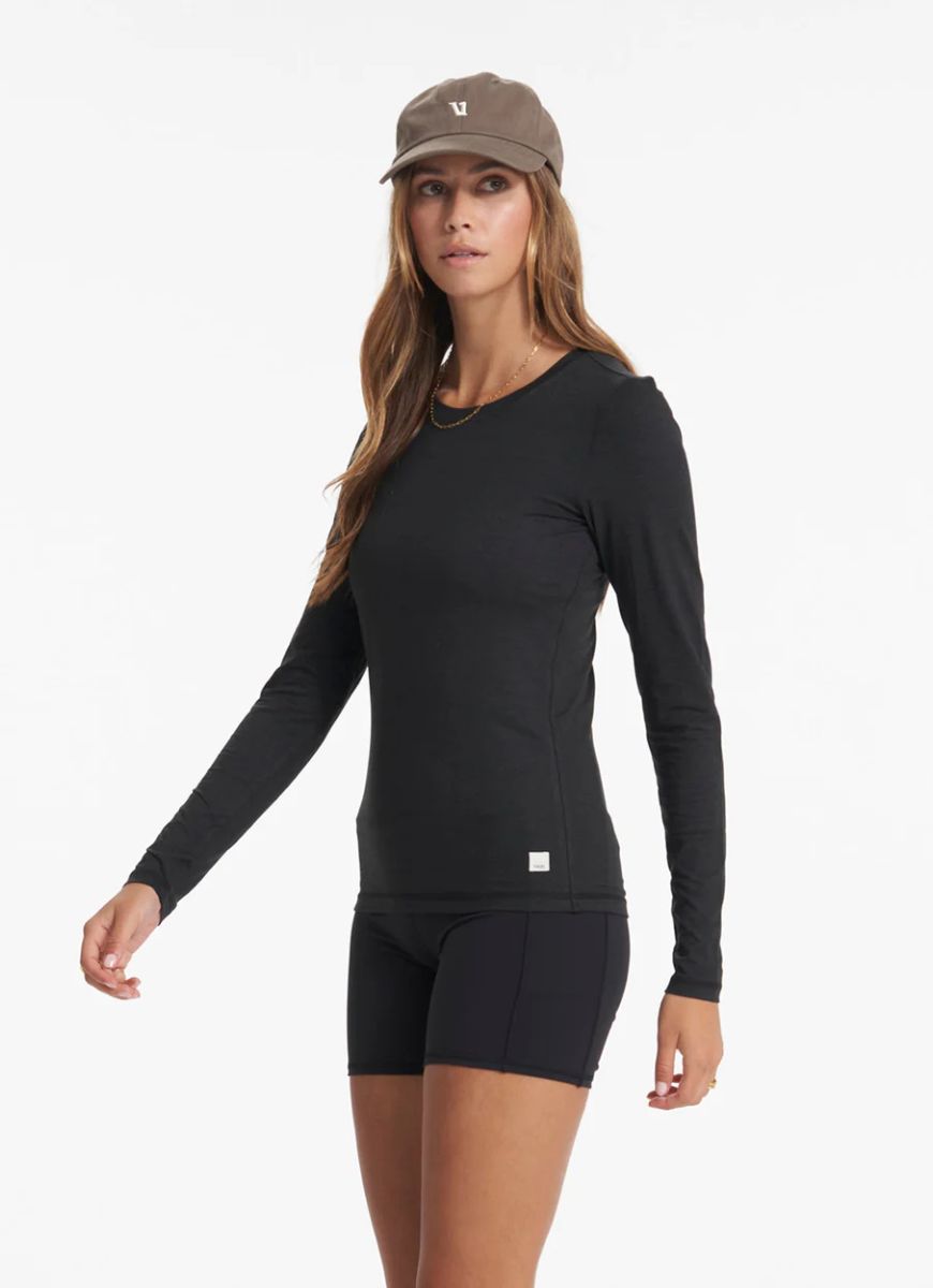 vuori Long Sleeve Luxe Crew in Black Heather Side View