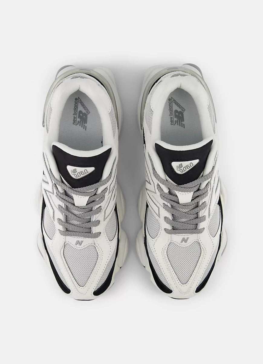 New Balance Women's 9060 Sneaker in Black/Reflection