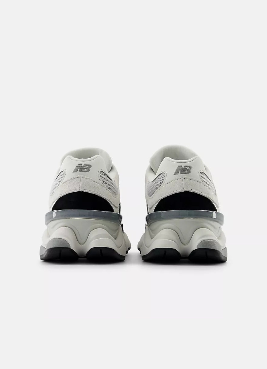 New Balance Women's 9060 Sneaker in Black/Reflection
