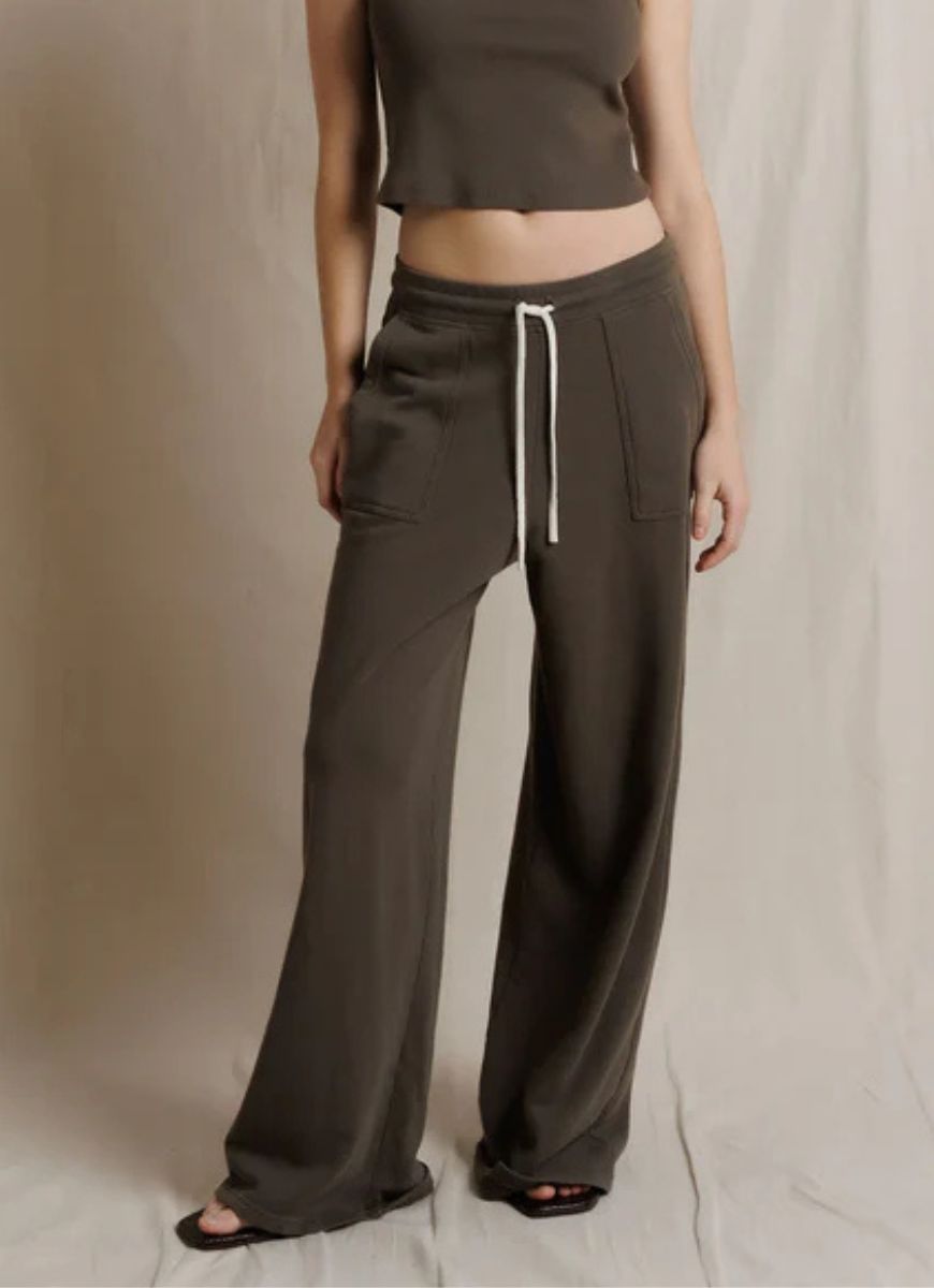 perfectwhitetee Noa Straight Leg Pant in Dark Olive