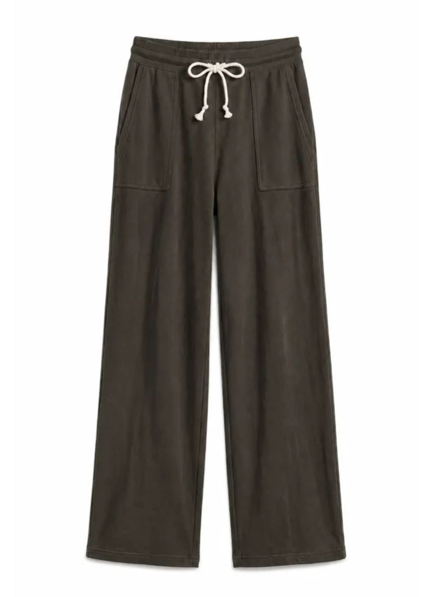 perfectwhitetee Noa Straight Leg Pant in Dark Olive