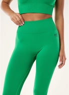 P.E Nation Restore Seamless Legging in Kelly Green Close Up Front View