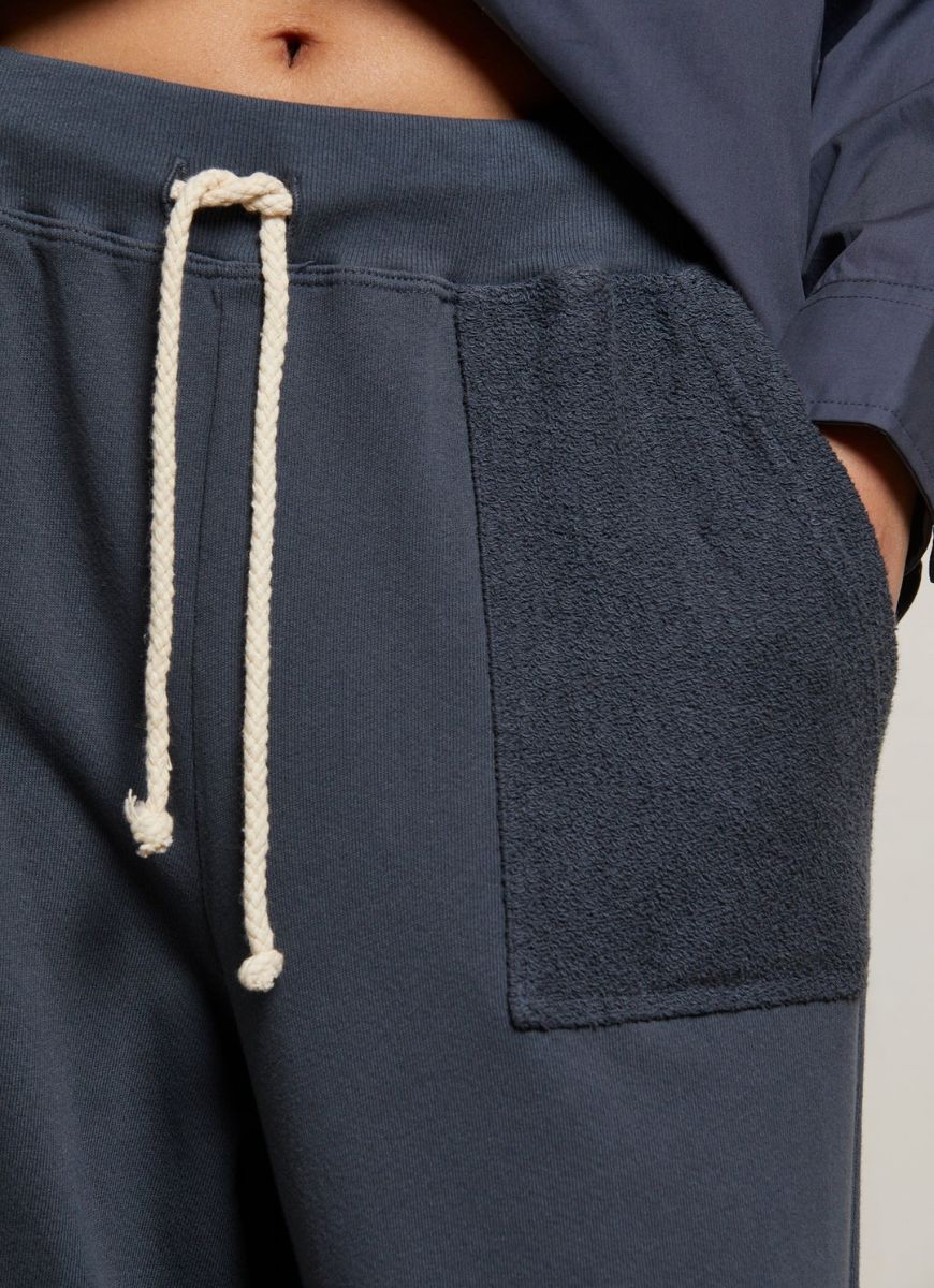 perfectwhitetee Rosanna Reverse Pocket Pant in Night Close Up View of Hand in Pocket