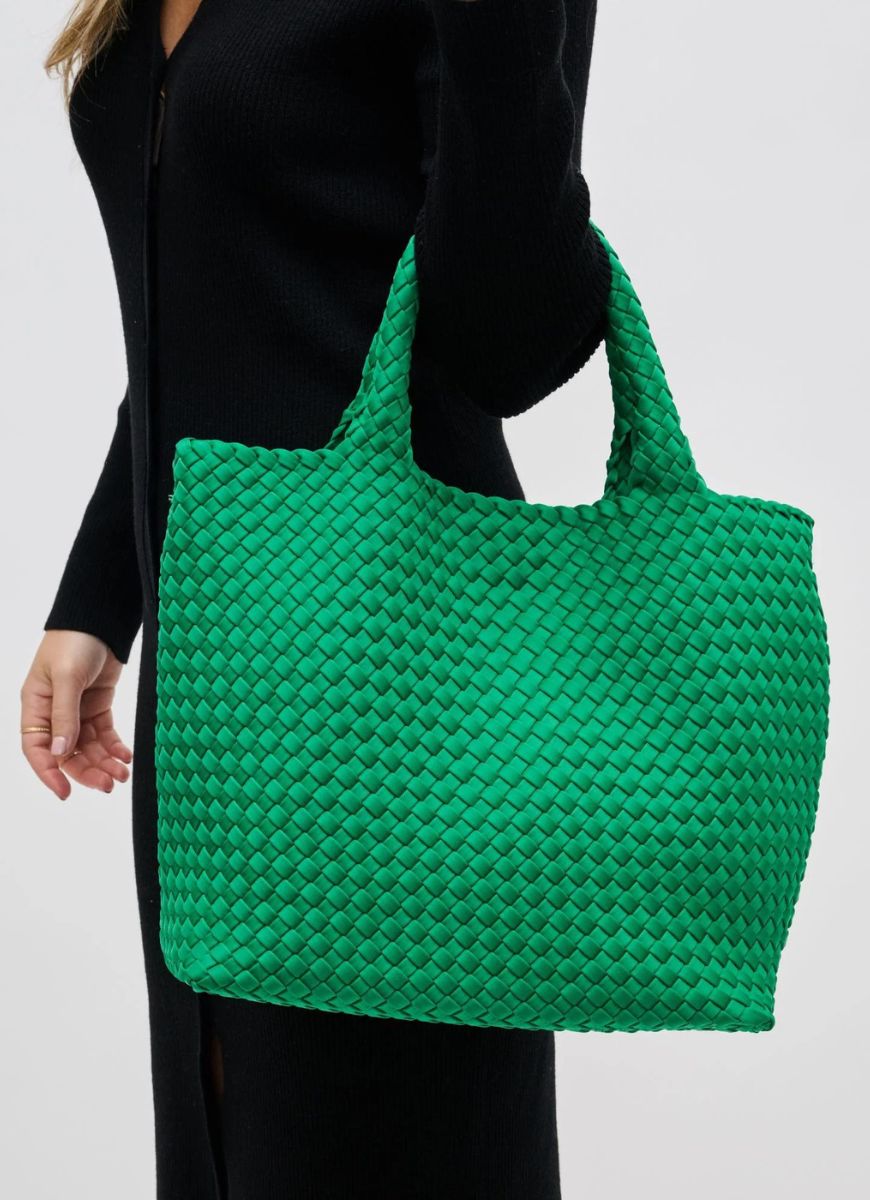 Sol and Selene Sky’s The Limit Medium Tote in Kelly Green Side View Shown on Model's Arm