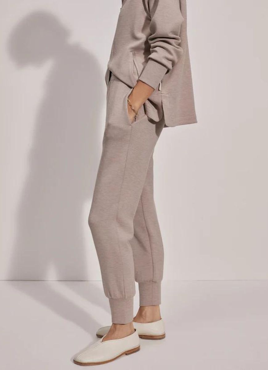 Varley The Slim Cuff Pant 25” in Taupe Marl