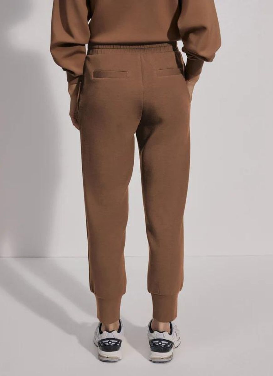 Varley The Slim Cuff Pant 27.5" in Golden Bronze Waist Down Back View